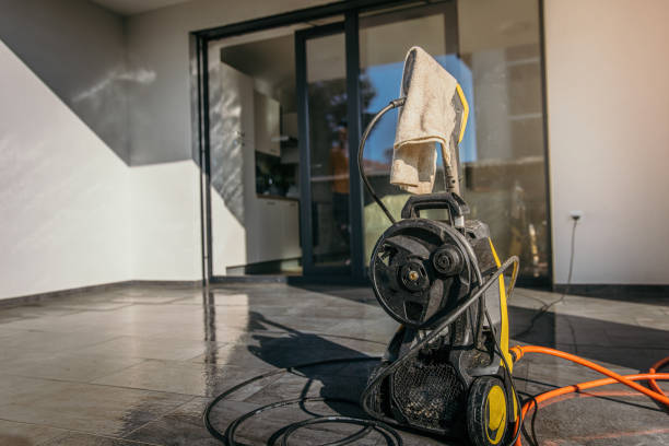 Best Parking Lot and Garage Cleaning  in West Deland, FL