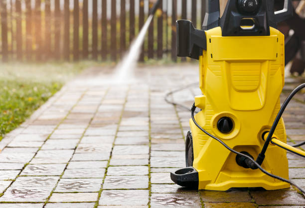 Post-Construction Pressure Washing in West Deland, FL